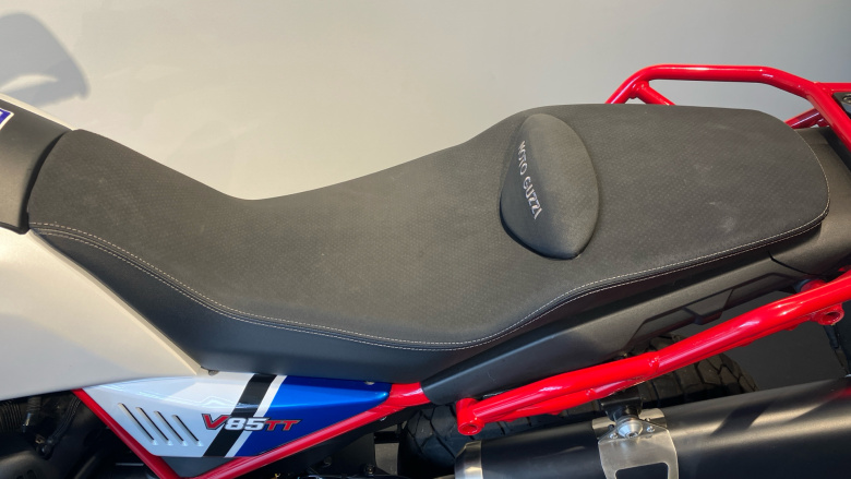 Moto Guzzi Tt V85 TT Evocative E5 (21MY)